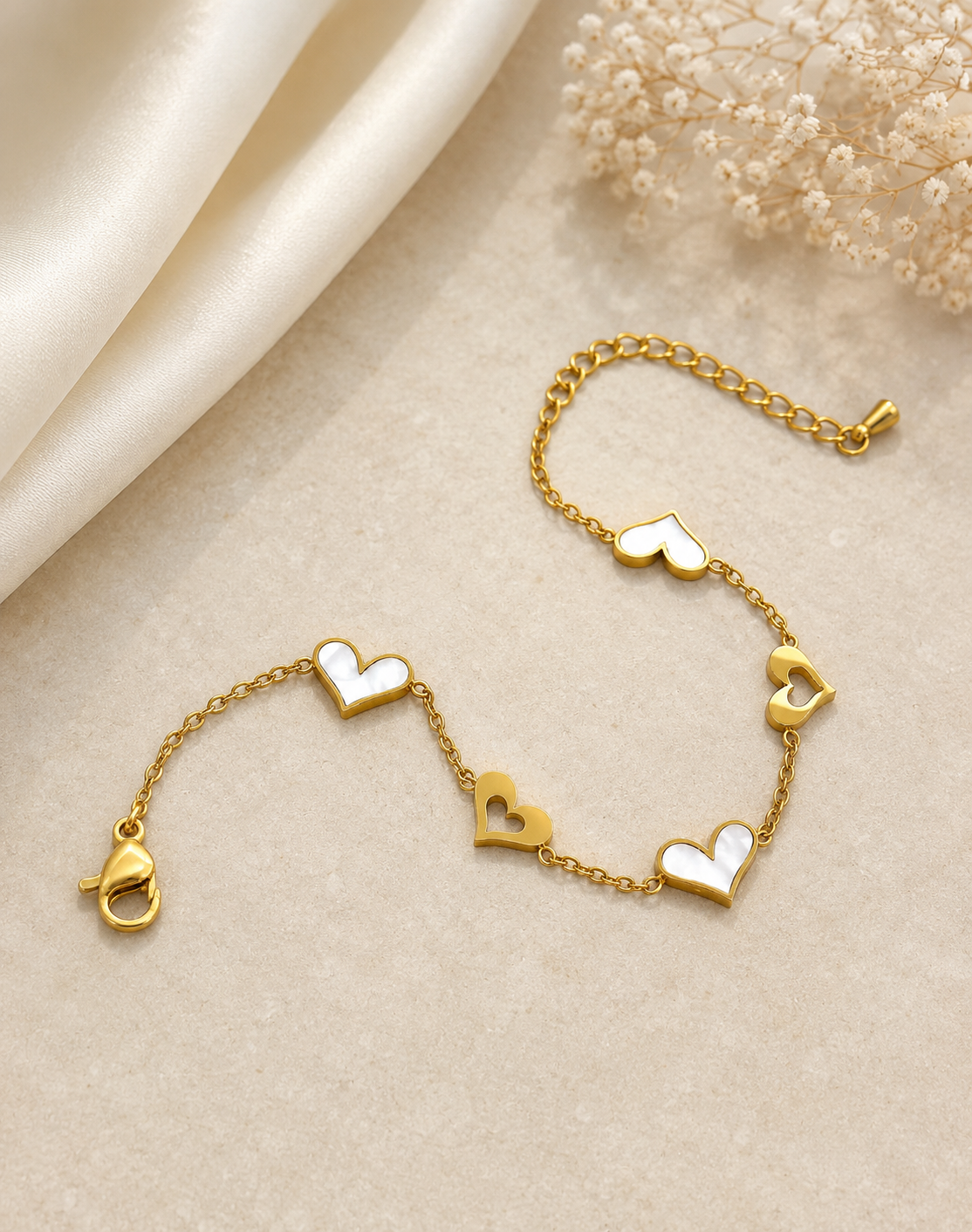 Minimalist Gold Plated Heart Charm Bracelet – Stainless Steel Chain Bracelet for Women