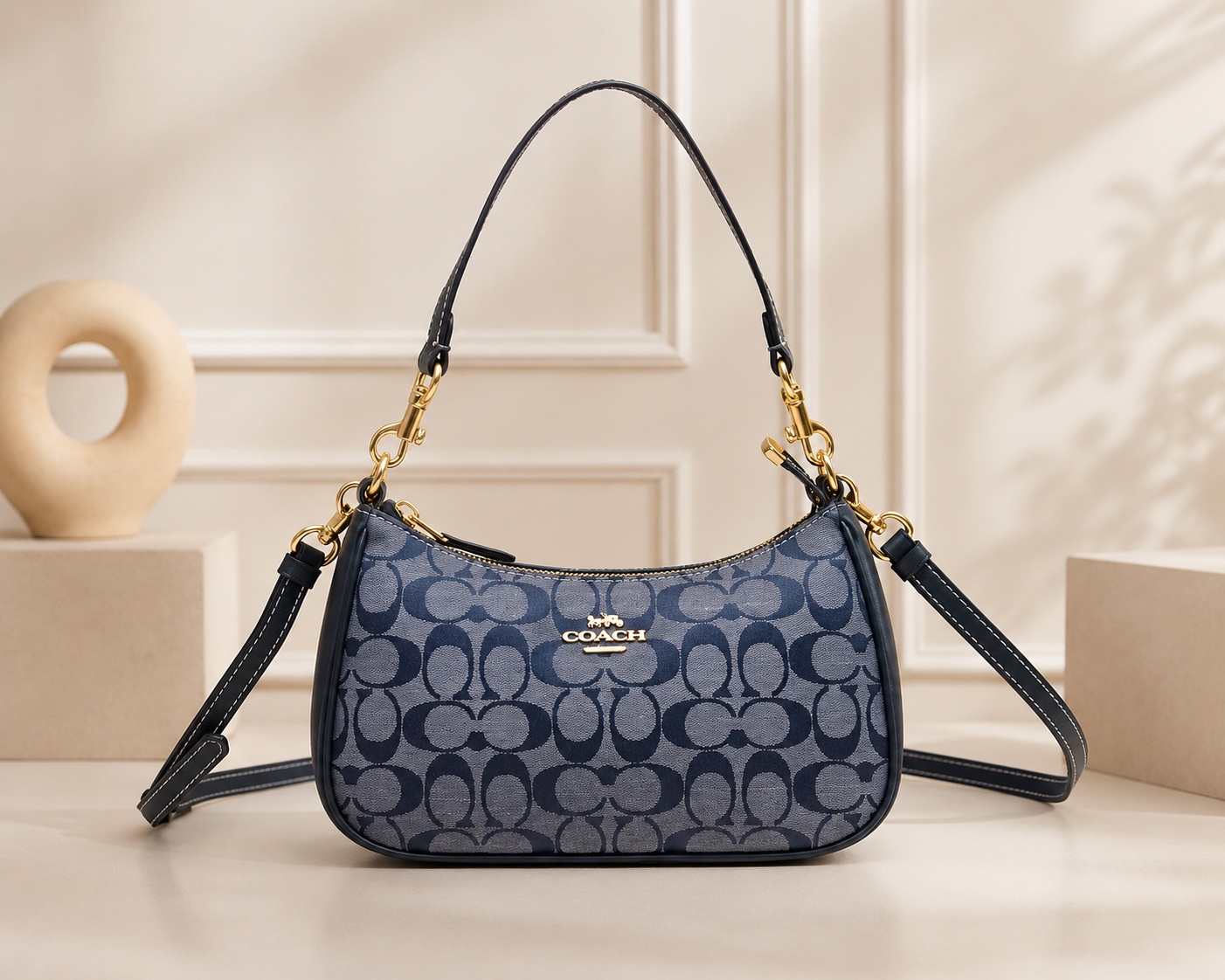 COACH Teri Shoulder Bag Signature Chambray CH139 Japan New outlet