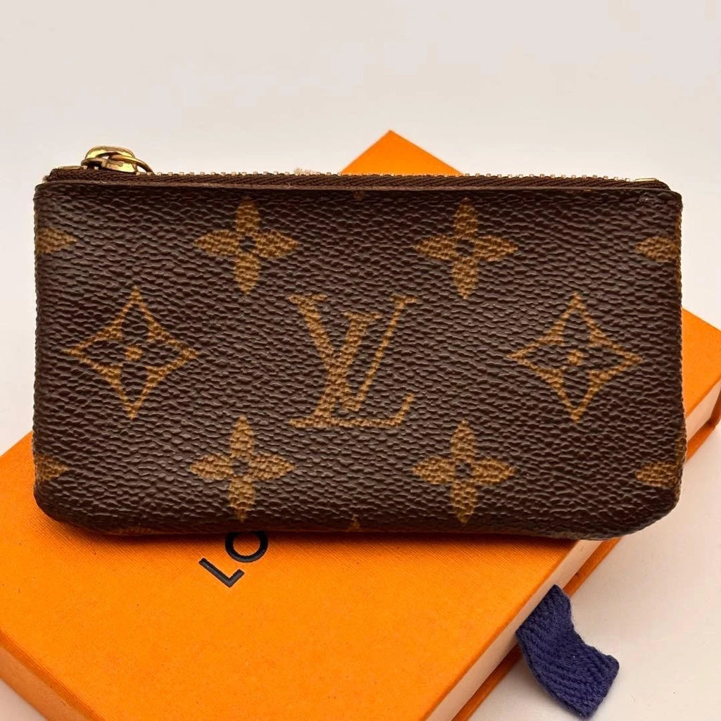 Louis Vuitton Monogram Pochette Cles Key Pouch Coin Case