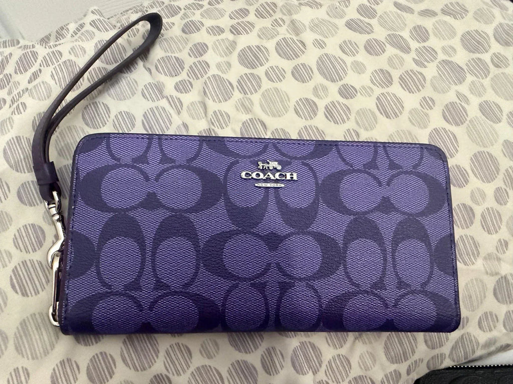 Share COACH,Zip-around Long wallet with Strap, C4452,Signature, Purple,
